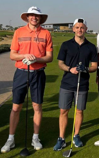 Wilshere loves a round alongside Aaron Ramsdale