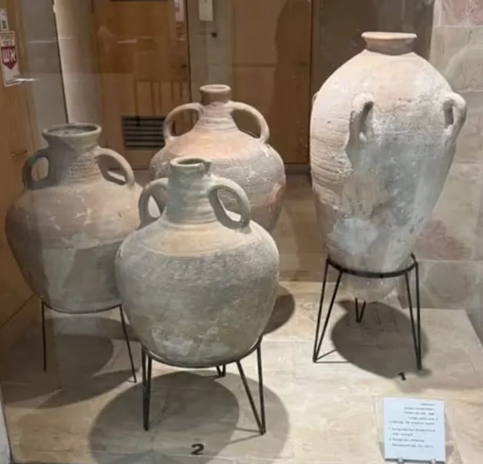 The jar at the Hecht Museum in Haifa, Israel, displayed before its destruction