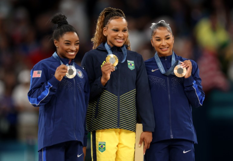 Medallists at gymnastics.