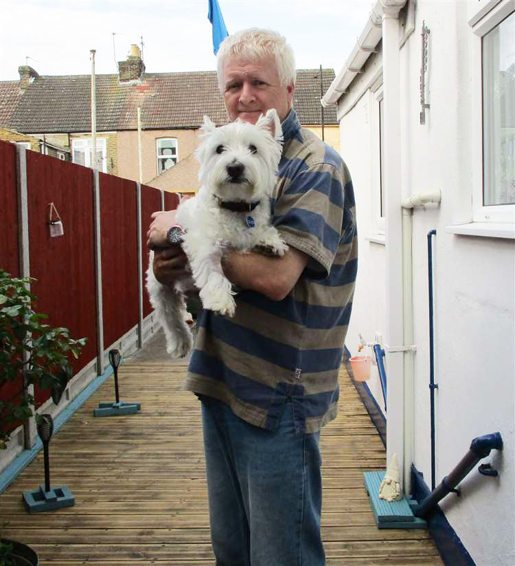 Stephen Davidson was left with a hefty bill after his dog Oscar ate something on the beach