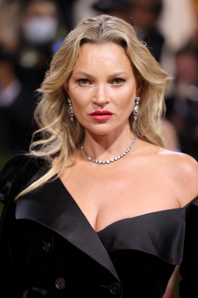 Kate Moss has a chance of being hooked up