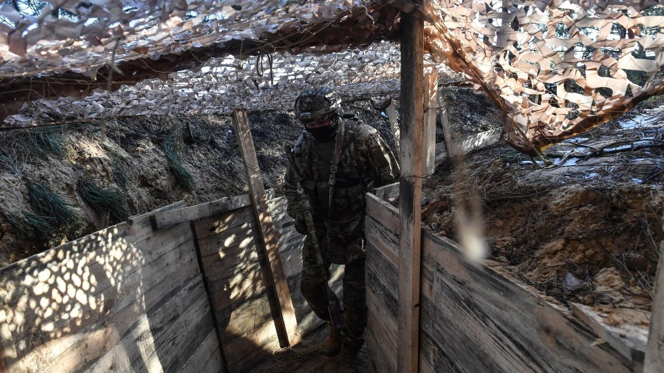 Ordinary troops are forced to squelch through mud and survive in dirty, wet trenches