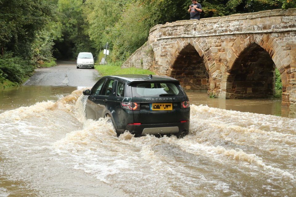 Heavy rain caused roads to flood in Bedfordshire