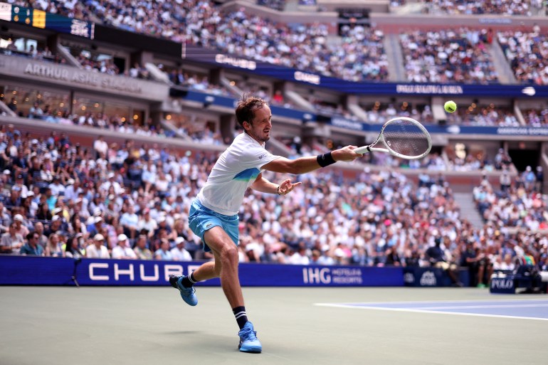 NEW YORK, NEW YORK - SEPTEMBER 02: Daniil Medvedev of Russia returns a shot against Nuno Borges of Portugal during their Men's Singles Fourth Round match on Day Eight of the 2024 US Open at USTA Billie Jean King National Tennis Center on September 02, 2024 in the Flushing neighborhood of the Queens borough of New York City. Jamie Squire/Getty Images/AFP (Photo by JAMIE SQUIRE / GETTY IMAGES NORTH AMERICA / Getty Images via AFP)