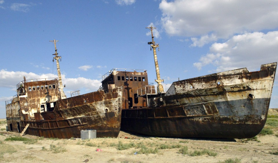 Rusty shipwrecks at the place called 'Sheep's cemetery'