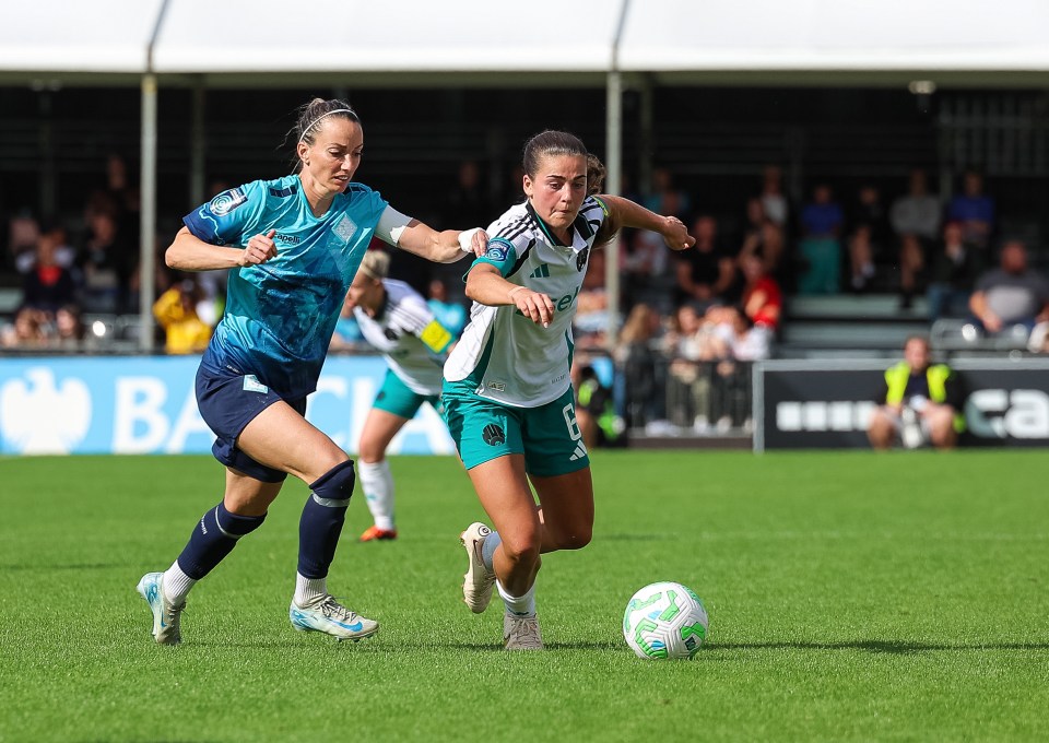 Kosovare Asllani scored her first competitive goal for London City Lionesses in her first Women's Championship game