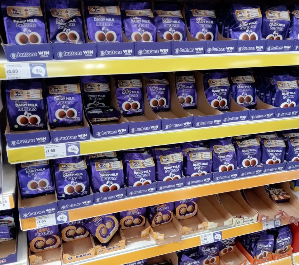 Shoppers are rushing to Sainsbury's to grab bags of Dairy Milk Buttons for a jaw-dropping 82p