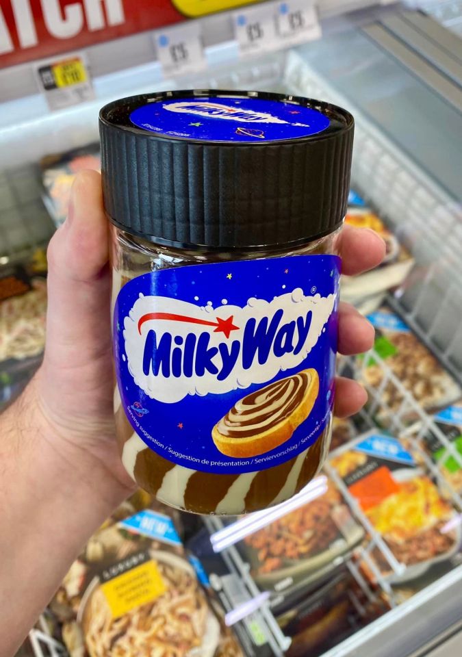 MilkyWay chocolate spread on offer for £2.50 on Iceland's website