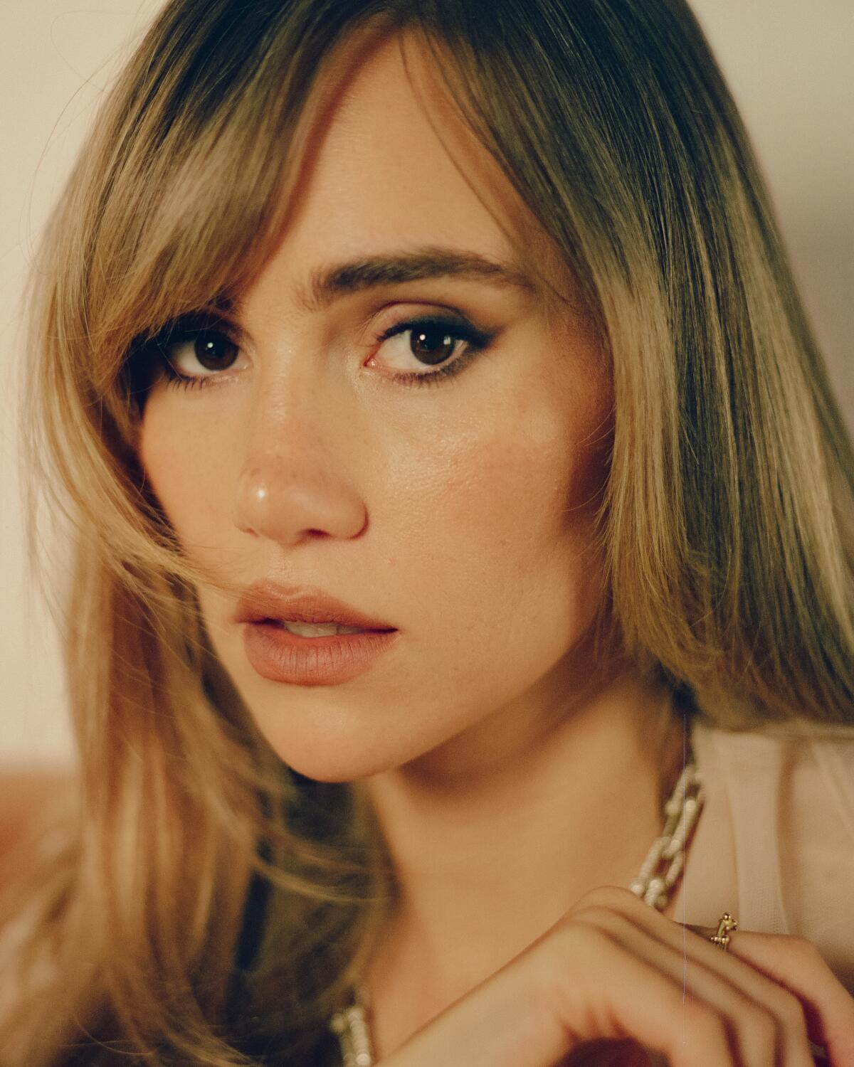 LOS ANGELES -- AUGUST 1, 2024: Suki Waterhouse in Los Angeles on Thursday, August 1, 2024 (Jennifer McCord / For The Times)