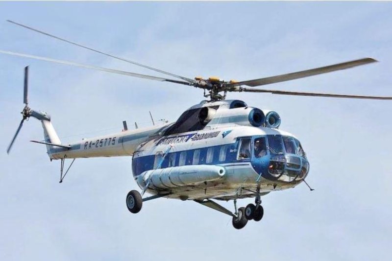 A Baltic Airlines Mil Mi-8P flies over the Peter and Paul Fortress Helipad in Russia. A similiar helicopter in eastern Russia went missing Saturday. Photo by Igor Dyuerelov/Wikimedia Commons