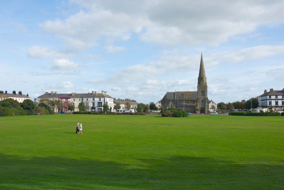 Silloth Green has been awarded the Green Flag Award several years in a row for its high environmental standards, excellent visitor facilities, and beautiful maintenance