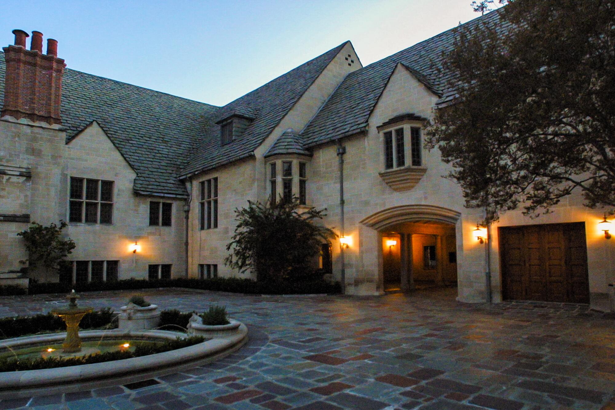 Porte cochere at Greystone mansion, where cars drove up when it was in use.