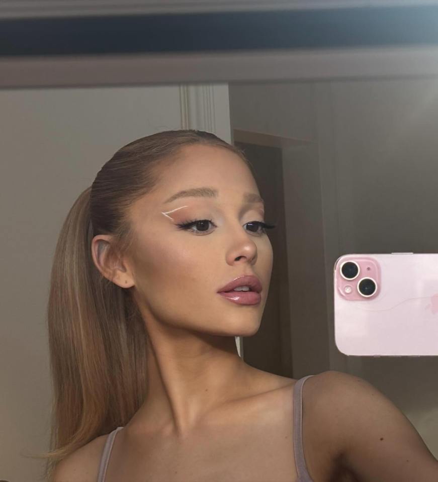 Ariana's live TV gog came after she was forced to deny having Fox Eye surgery