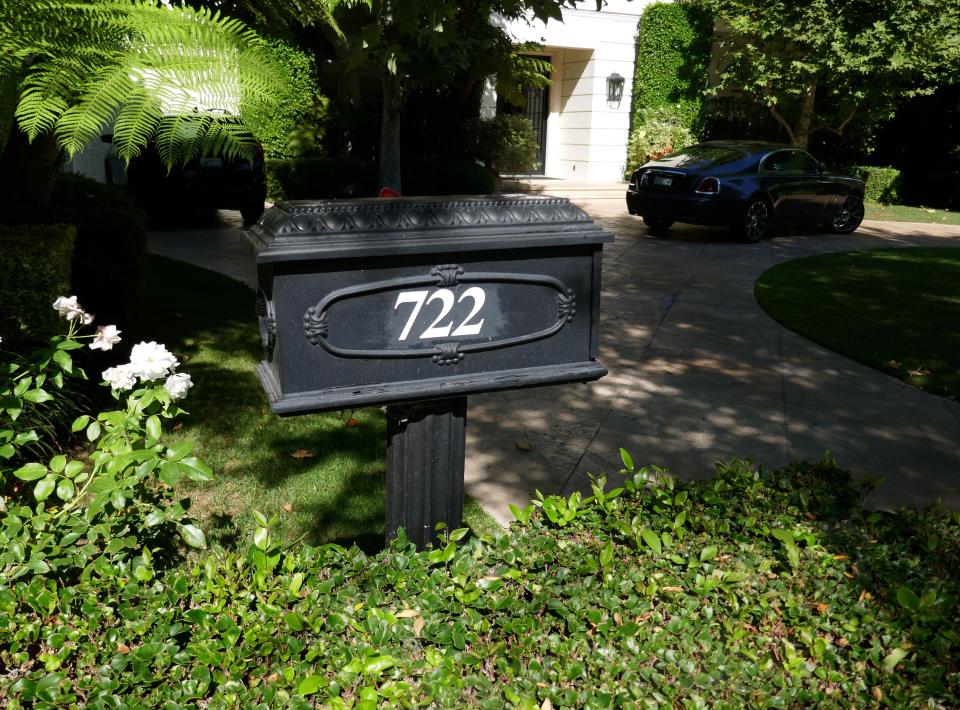 The murder mansion's mailbox