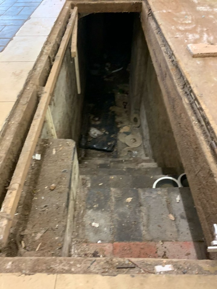 The stairs down to the cells underneath the shop