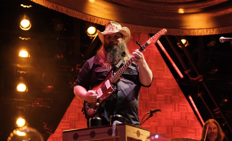 Chris Stapleton left the crowd at London's O2 arena in awe with a masterful set