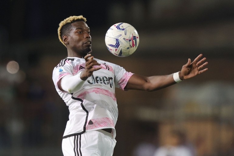 Paul Pogba juggling ball.