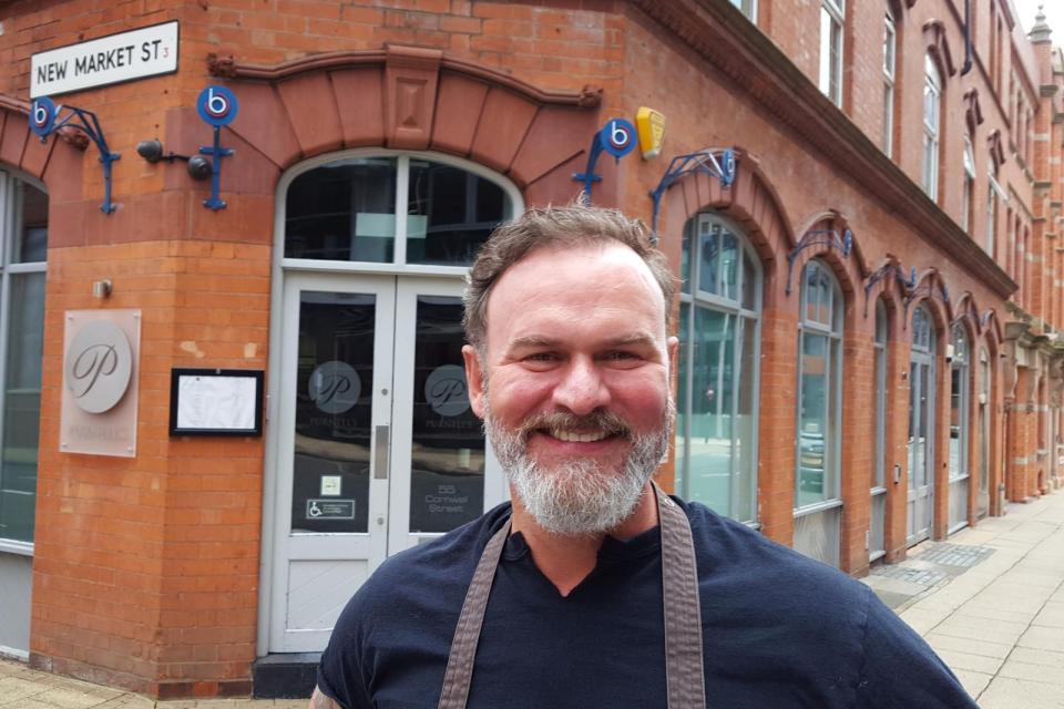 A top Birmingham restaurant has closed its doors after 17 years