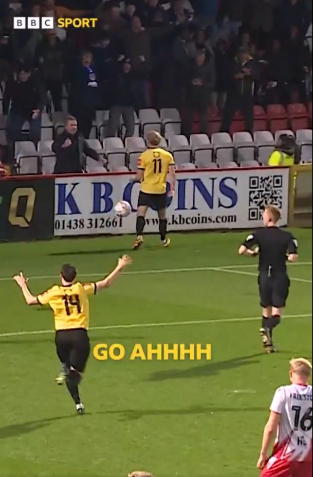 The right-back wanted to get on the pitch to celebrate with his team-mates