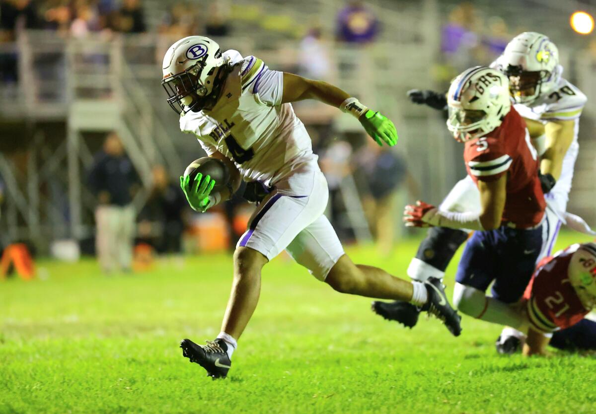 Running back Erick Stubbs led Bell to an Eastern League co-championship.