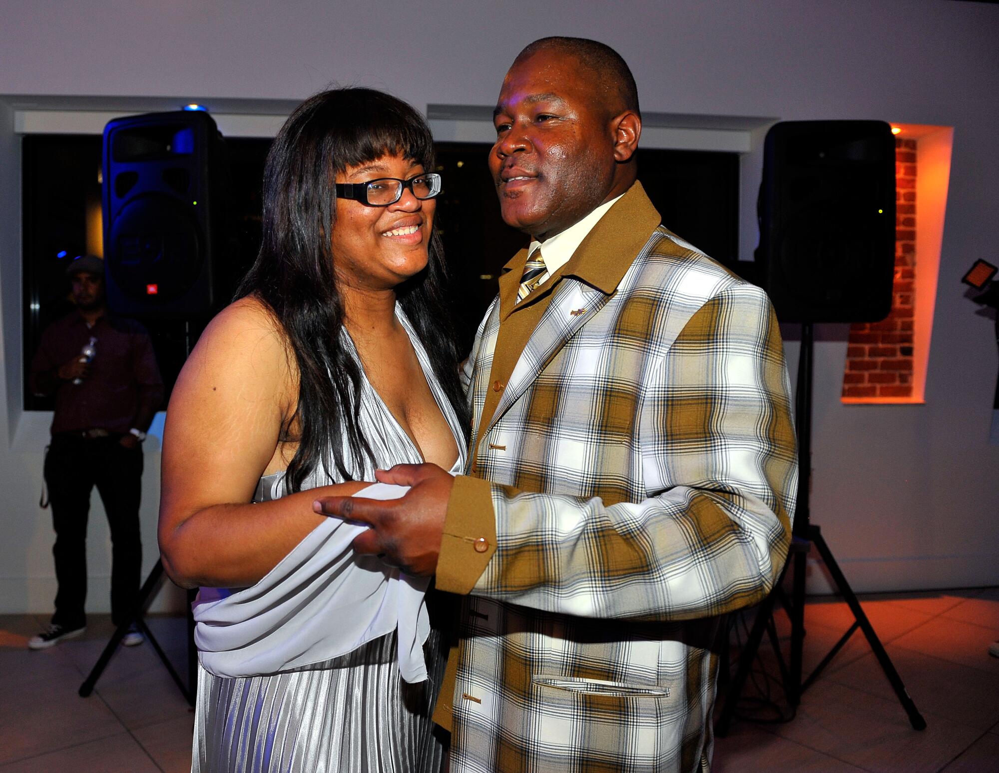 Sharon Palmer and Larry Palmer dance at their daughter Keke Palmer's sweet 16 birthday party 