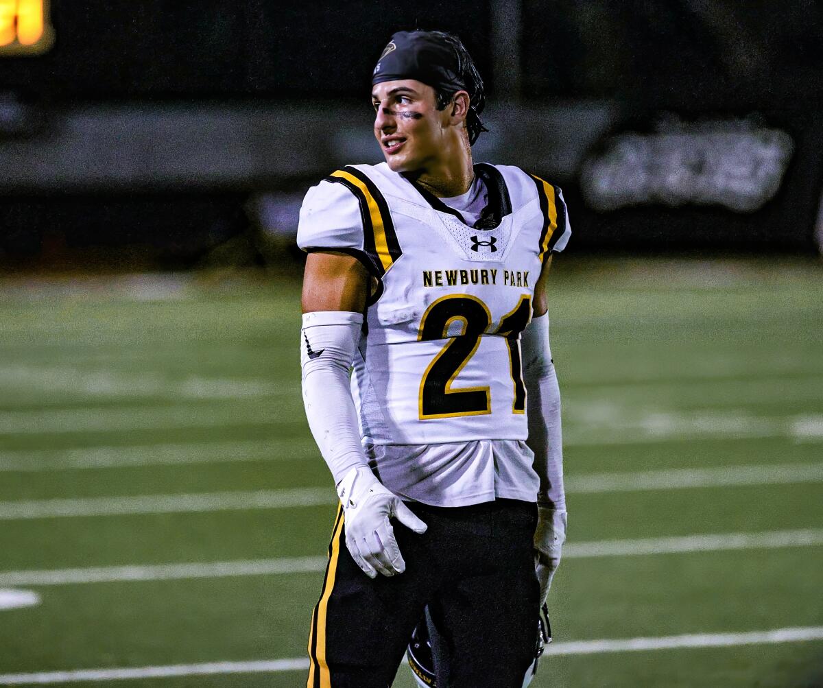 Receiver Shane Rosenthal of Newbury Park.