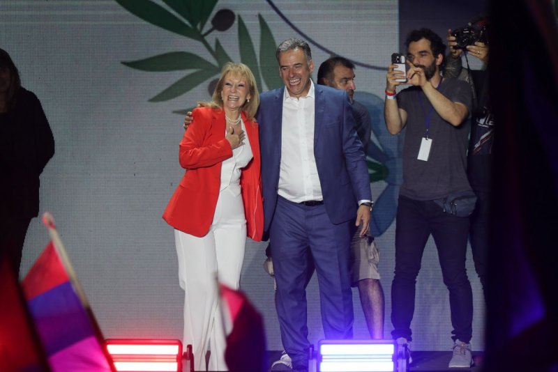 Candidate of the Broad Front party, Yamandu Orsi (R), celebrates the victory with his running mate, Carolina Cosse, after winning the Presidential election in Montevideo, Uruguay, on Nov. 24. Photo by Raul Martinez/EPA-EFE