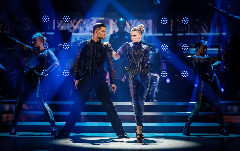 Tashaand Aljaz scooped a score of 38 for their routine - yet the judges didn't mention the mishap