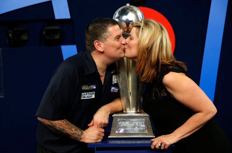 Gary celebrating with Rachel after winning the 2016 World Darts Championship