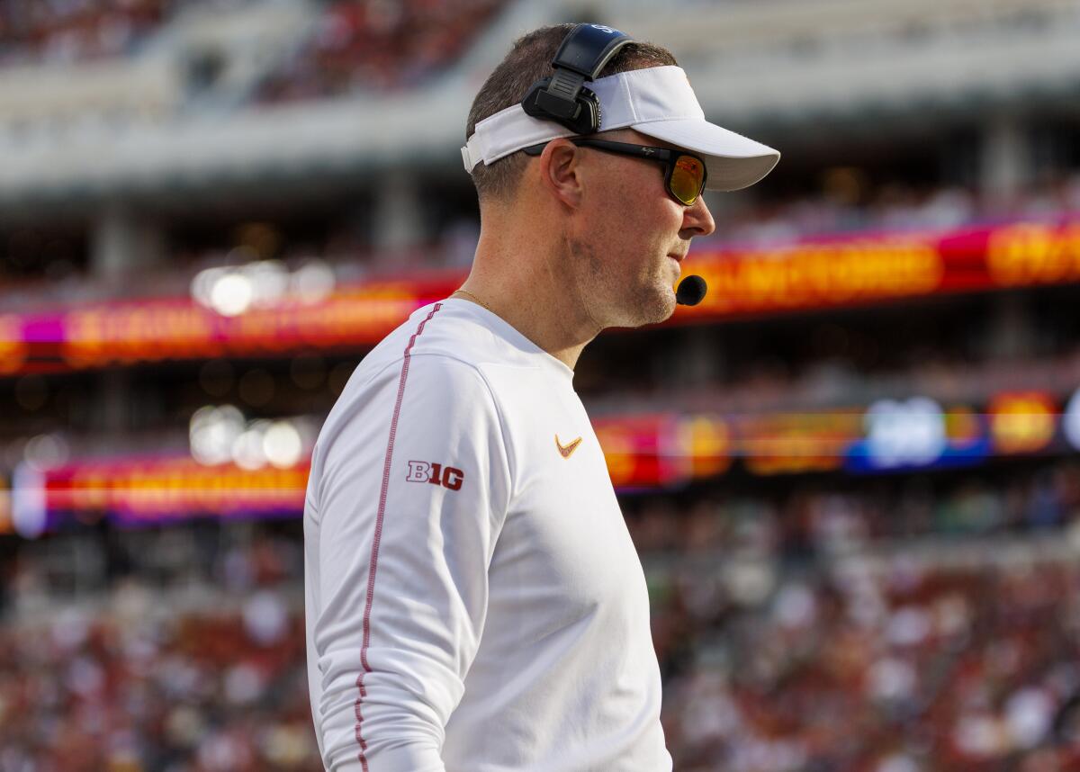 USC coach Lincoln Riley stands on the sideline during a loss to Notre Dame on Nov. 30. 