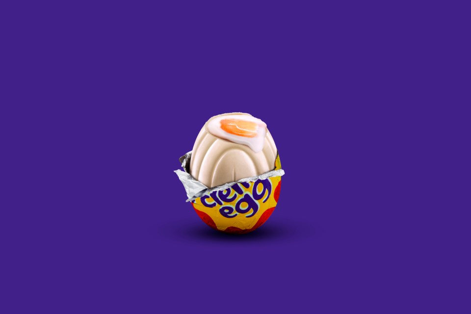 The egg features the unique creme egg gooey centre