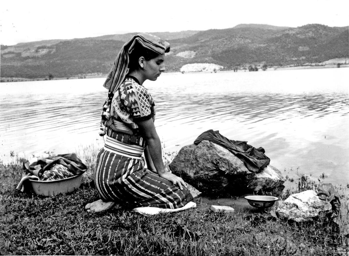 Production still from the movie "El Norte" 1983