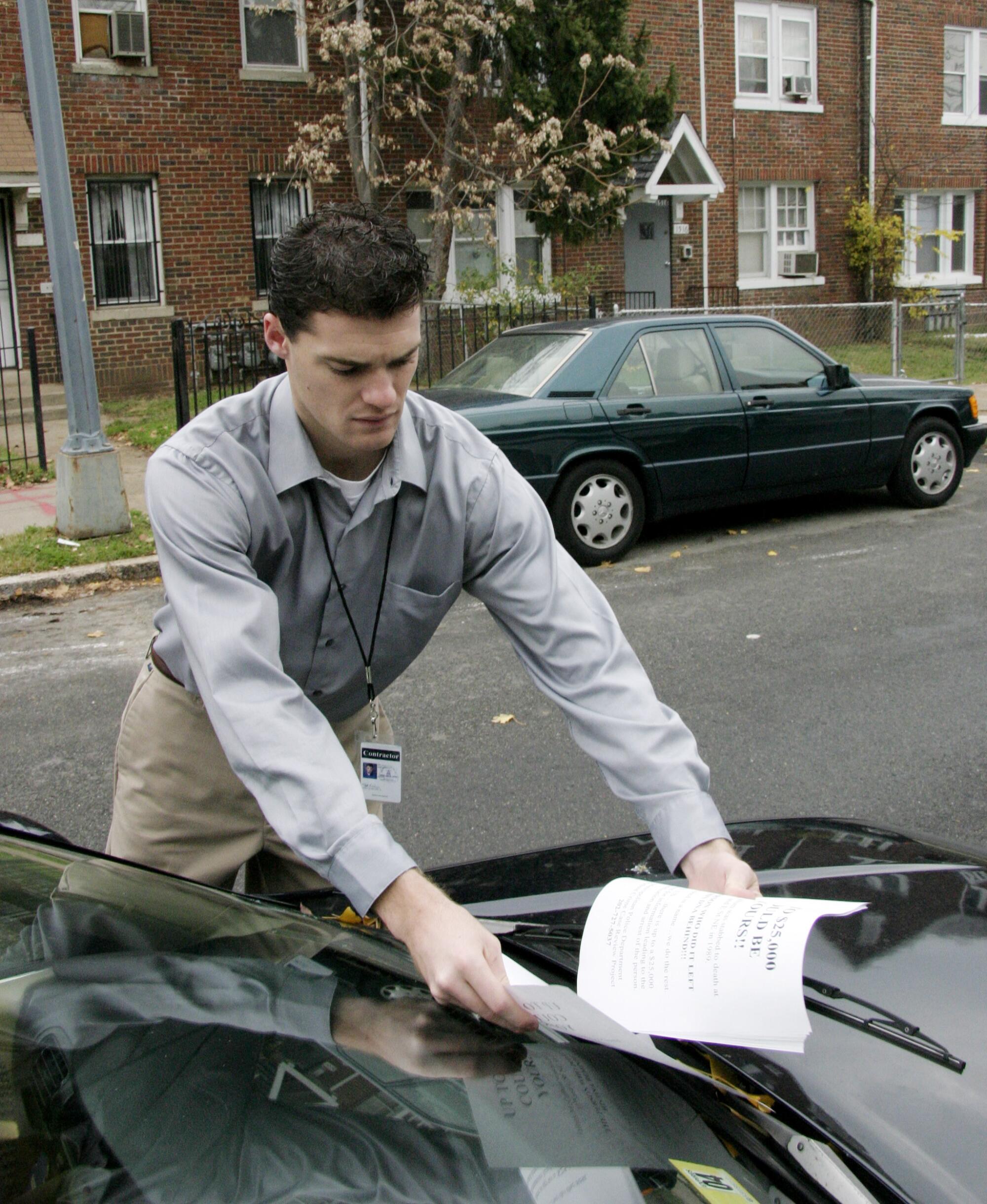 A 2004 photo of Washington D.C. Metro Police Det. Jim Trainum.