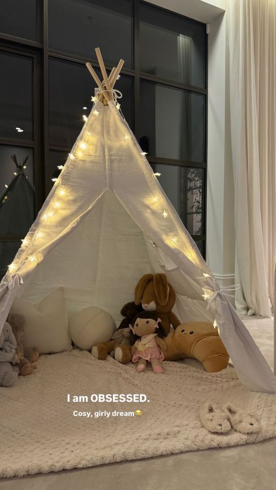 Molly treated her daughter to a teepee