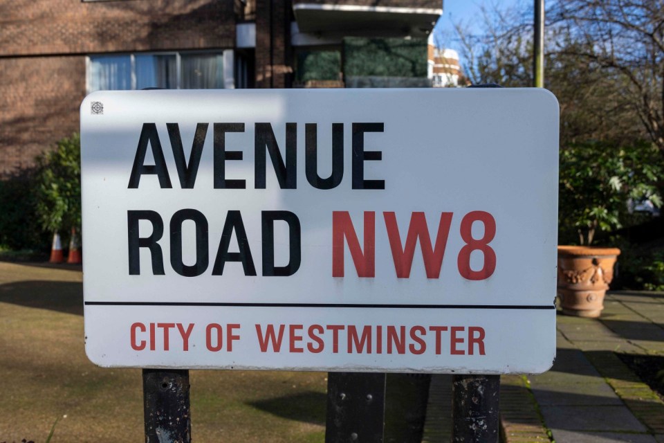 Avenue Road connects Swiss Cottage to Regent's Park