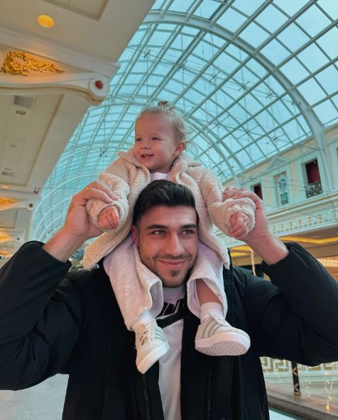 Tommy took daughter Bambi to the Trafford Centre ahead of the New Year's party