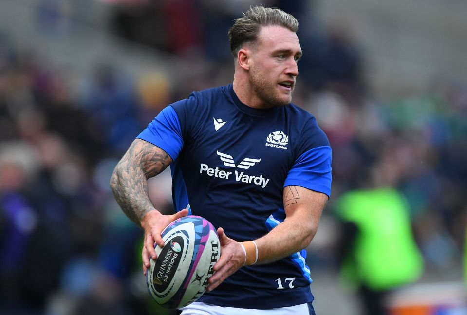 The former Scotland captain bombarded the mum with text messages