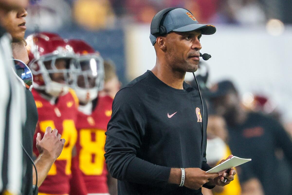 USC defensive coordinator D'Anton Lynn on the sidelines during a game against LSU.