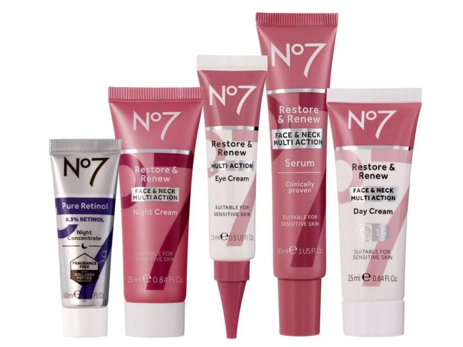 No7 Restore & Renew skincare set.