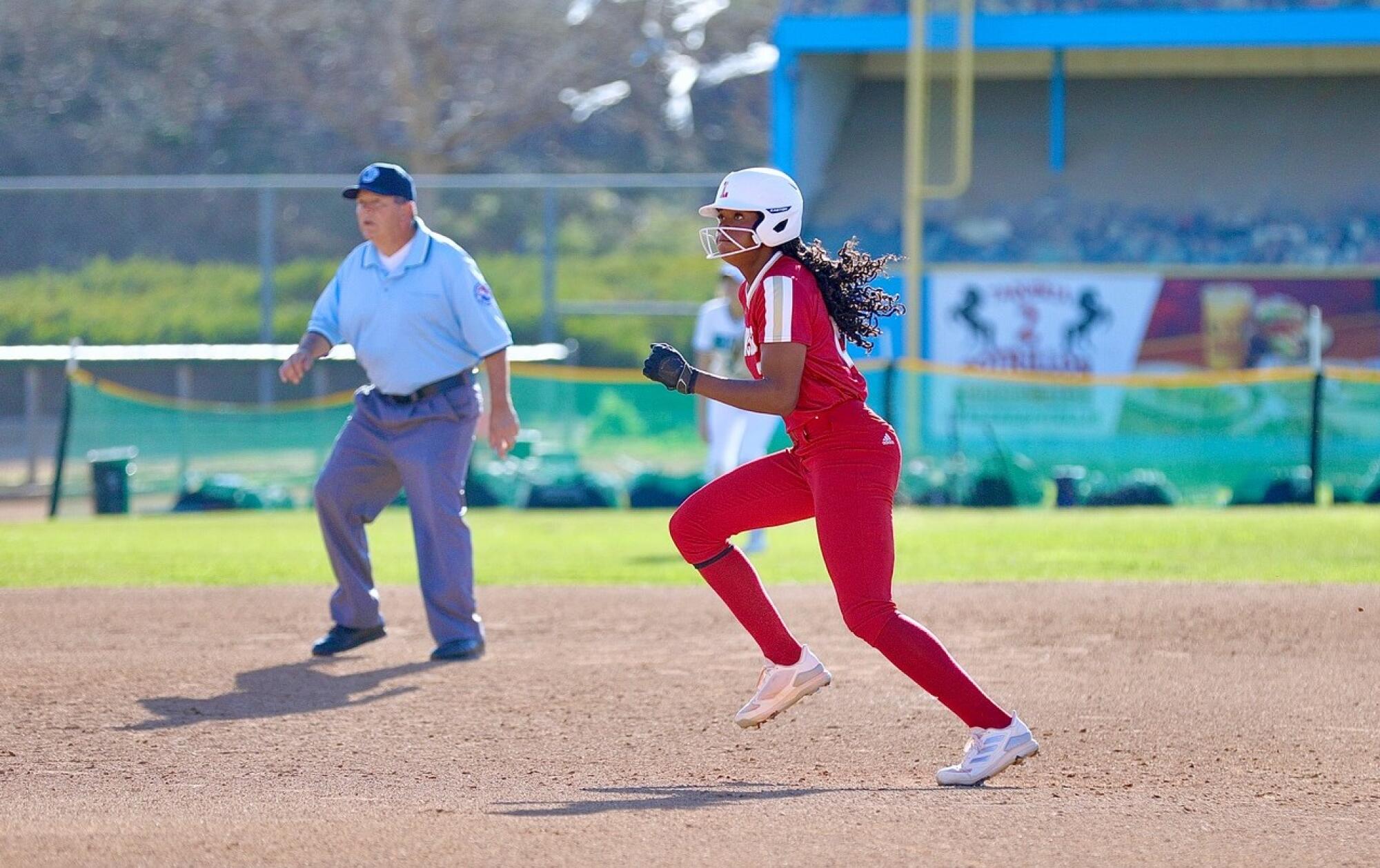 Kai Minor reached base in all four of her plate appearances and stole two bags against Corona Santiago on Feb. 19.