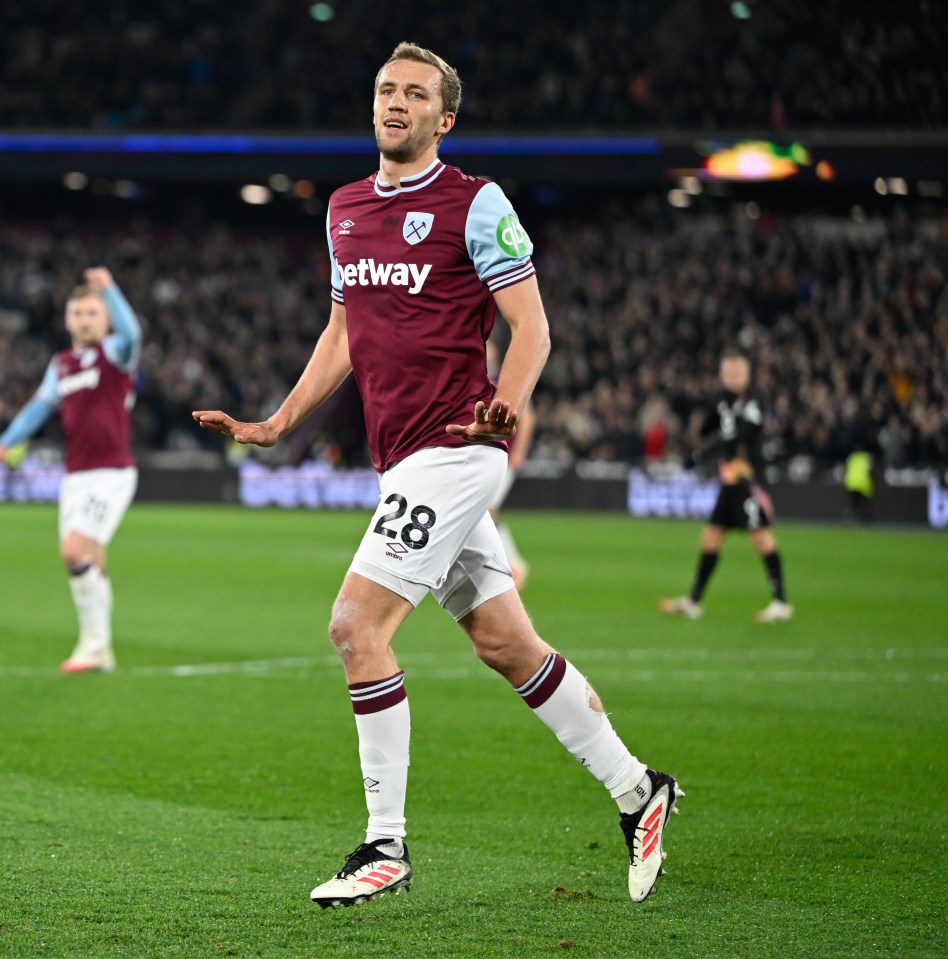 Tomas Soucek celebrating a goal for West Ham.