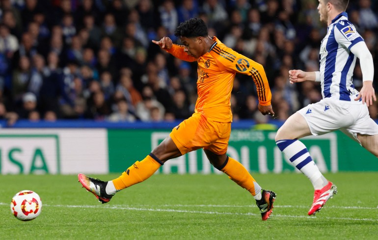 Soccer Football - Copa del Rey - Semi Final - First Leg - Real Sociedad v Real Madrid - Reale Arena, San Sebastian, Spain - February 26, 2025 Real Madrid's Endrick scores their first goal REUTERS/Vincent West