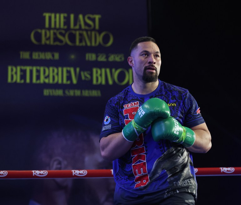 RIYADH, SAUDI ARABIA - FEBRUARY 19: Joseph Parker trains, ahead of his IBF World Heavyweight Title fight against Daniel Dubois during media workouts as part of Beterbiev v Bivol 2: The Last Crescendo at Boulevard City on February 19, 2025 in Riyadh, Saudi Arabia. (Photo by Richard Pelham/Getty Images)