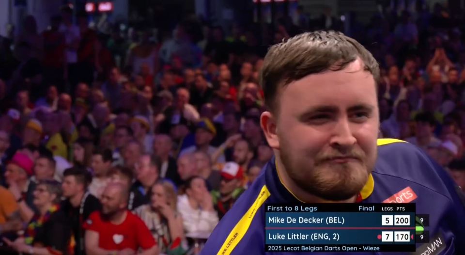 Mike De Decker and Luke Littler at the 2025 Lecot Belgian Darts Open.