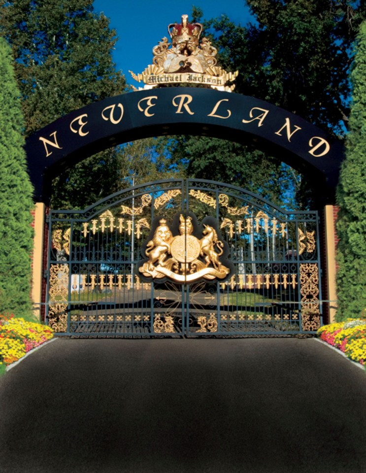 Entrance gates to Michael Jackson's Neverland Ranch.