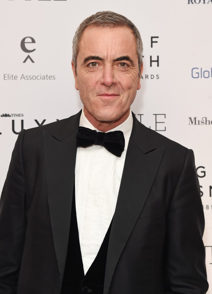 Portrait of James Nesbitt at an awards ceremony.