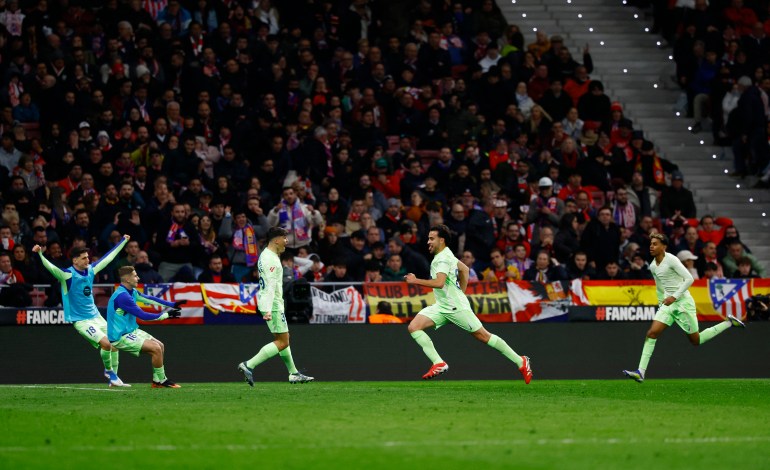 Soccer Football - LaLiga - Atletico Madrid v FC Barcelona - Metropolitano, Madrid, Spain - March 16, 2025 FC Barcelona's Lamine Yamal celebrates scoring their third goal with teammates REUTERS/Susana Vera