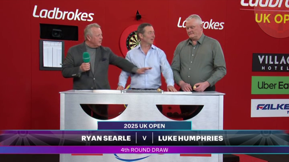 Three men drawing the 4th round of the 2025 UK Open, pairing Ryan Searle against Luke Humphries.