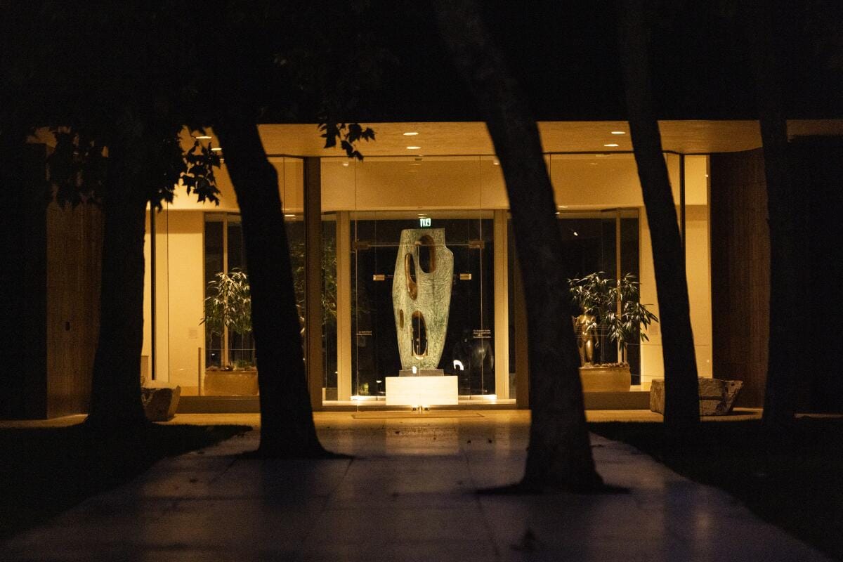 The entrance and lobby of the Norton Simon Museum. 