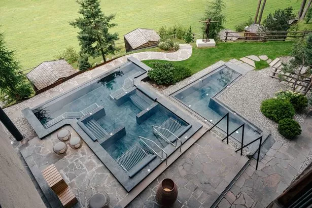 The huge spa area at Mr Arbor